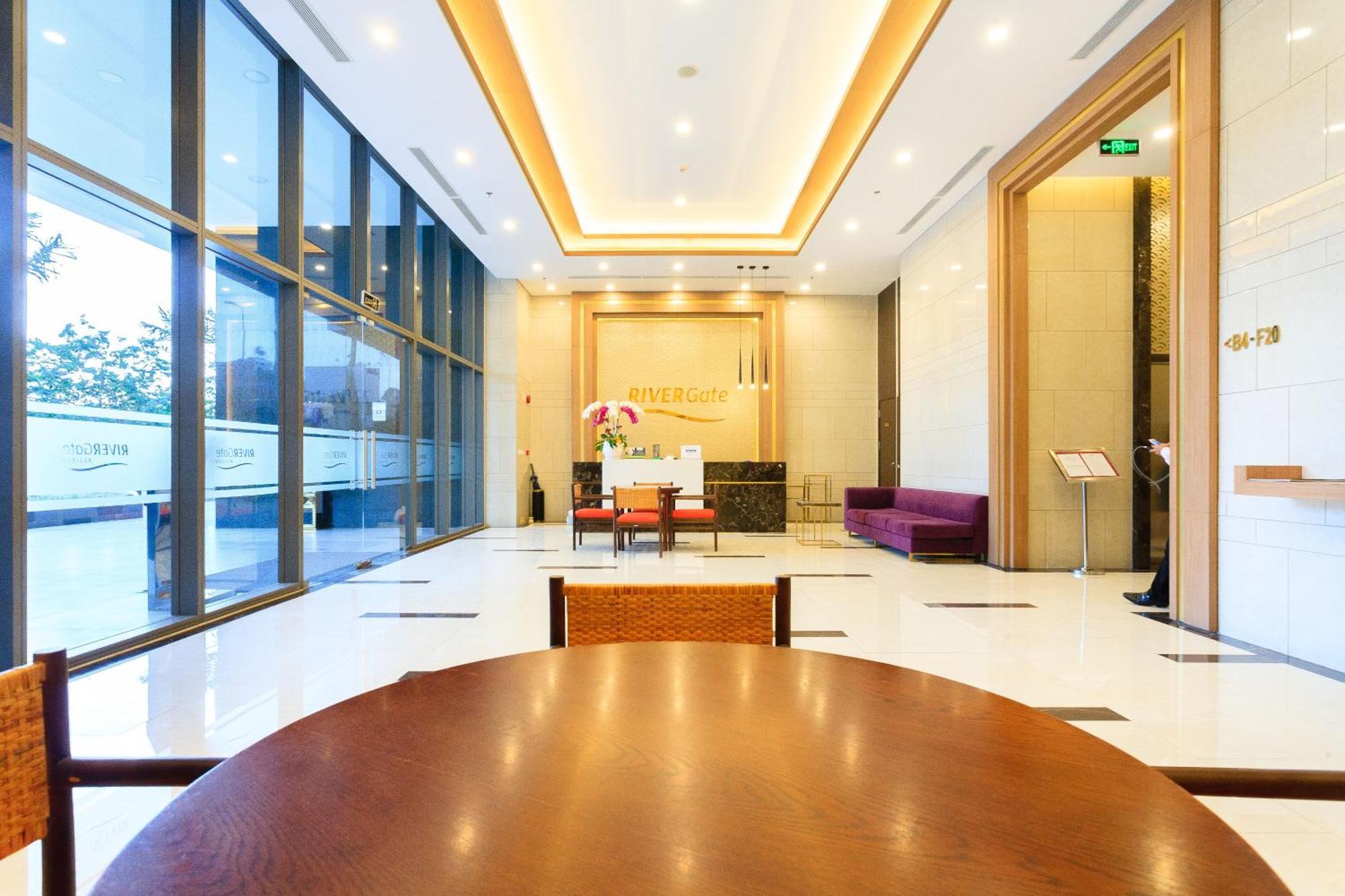 Central Business District Rivergate Apartment - Free Pickup & Pool Хошимин Экстерьер фото