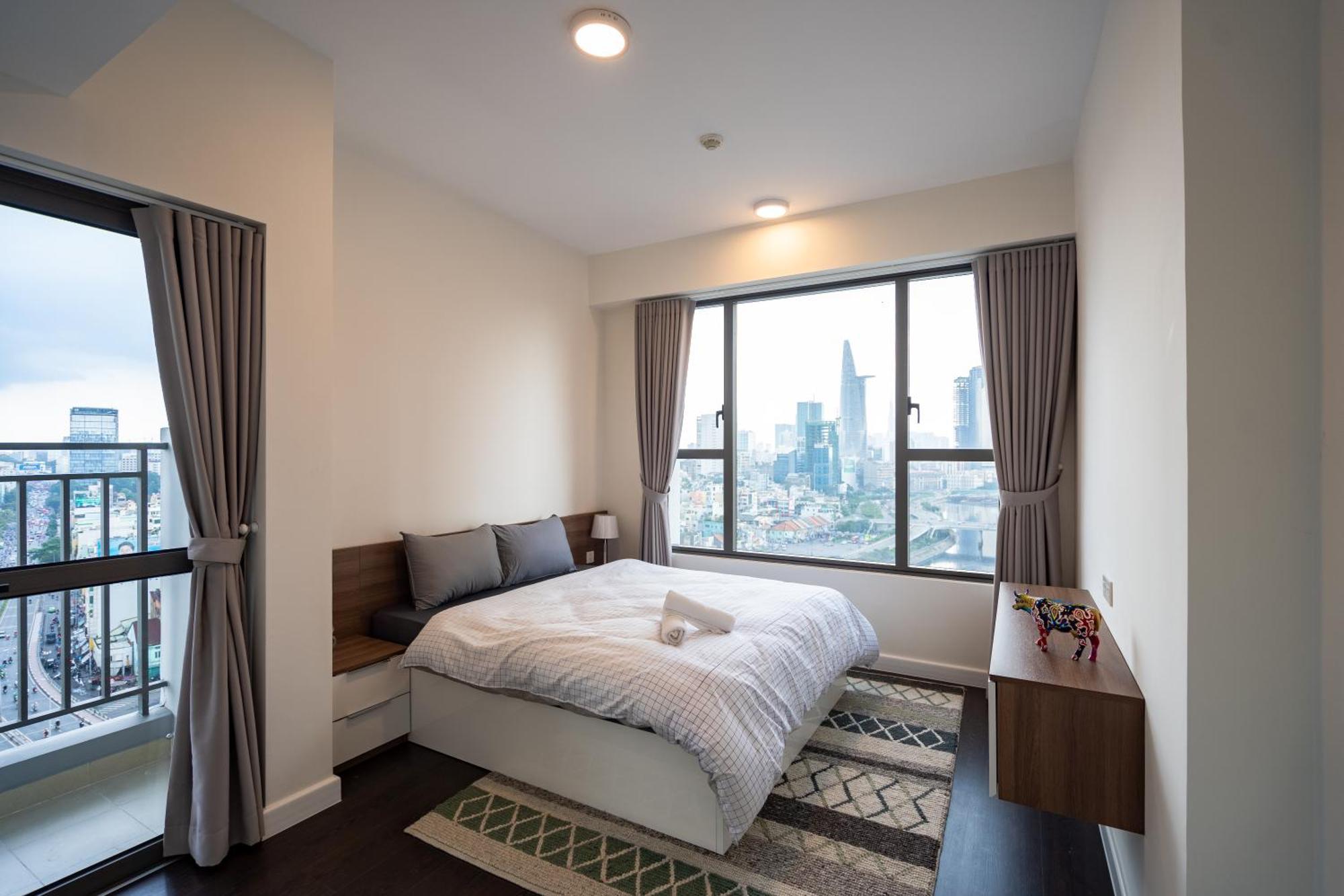 Central Business District Rivergate Apartment - Free Pickup & Pool Хошимин Экстерьер фото