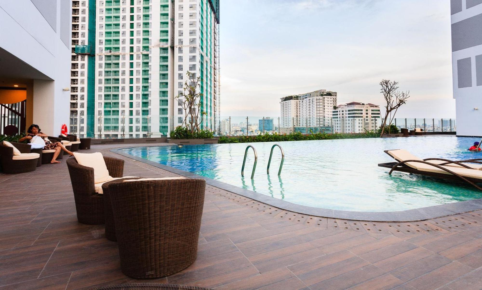 Central Business District Rivergate Apartment - Free Pickup & Pool Хошимин Экстерьер фото