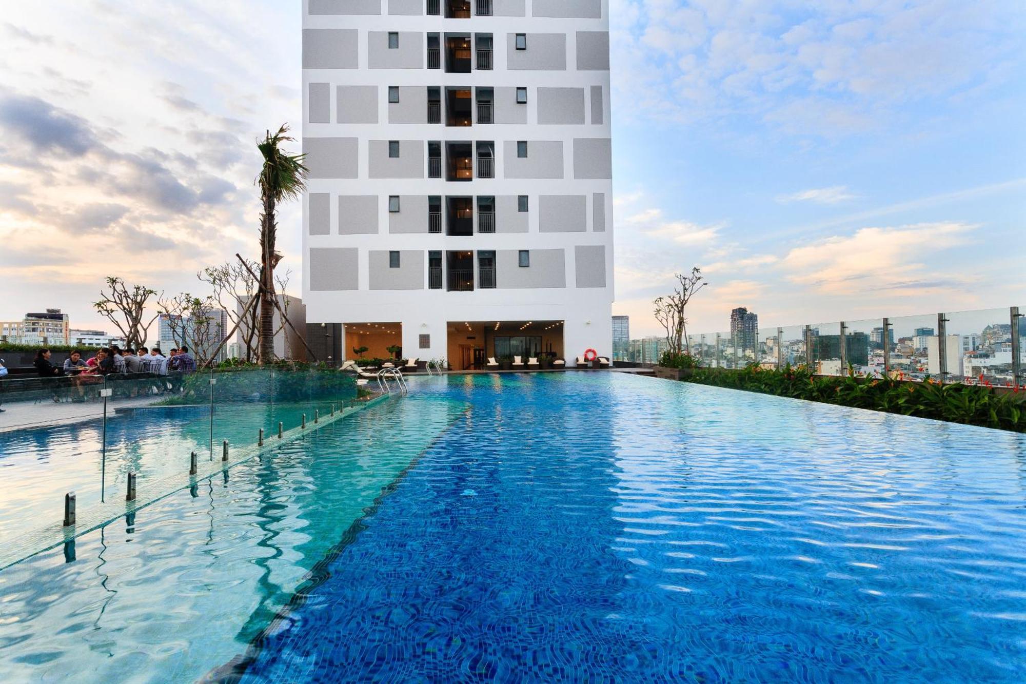 Central Business District Rivergate Apartment - Free Pickup & Pool Хошимин Экстерьер фото
