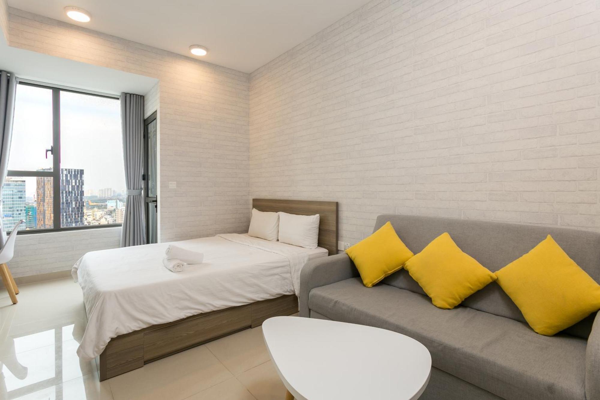Central Business District Rivergate Apartment - Free Pickup & Pool Хошимин Экстерьер фото