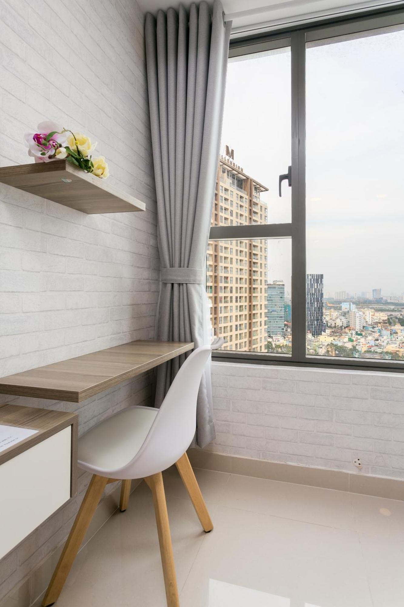 Central Business District Rivergate Apartment - Free Pickup & Pool Хошимин Экстерьер фото